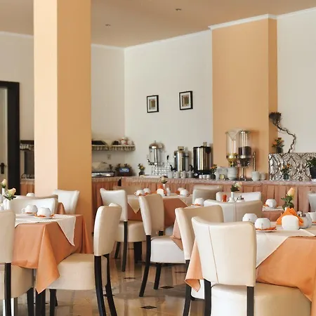 Nereides Hotel 4*