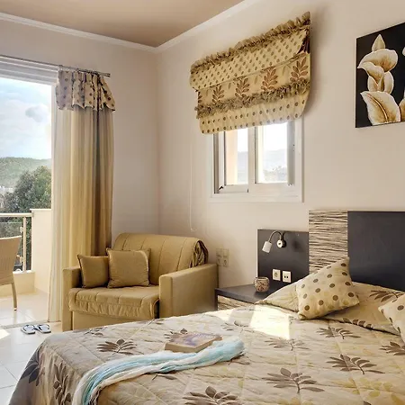 Nereides Hotell Karpathos